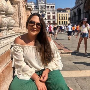 Meet your Posher, Melva